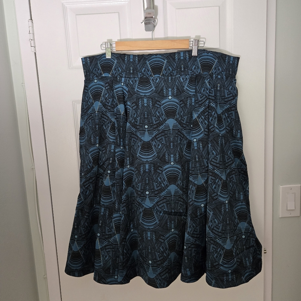 Elegant Teal Blue and Black Patterned Skirt